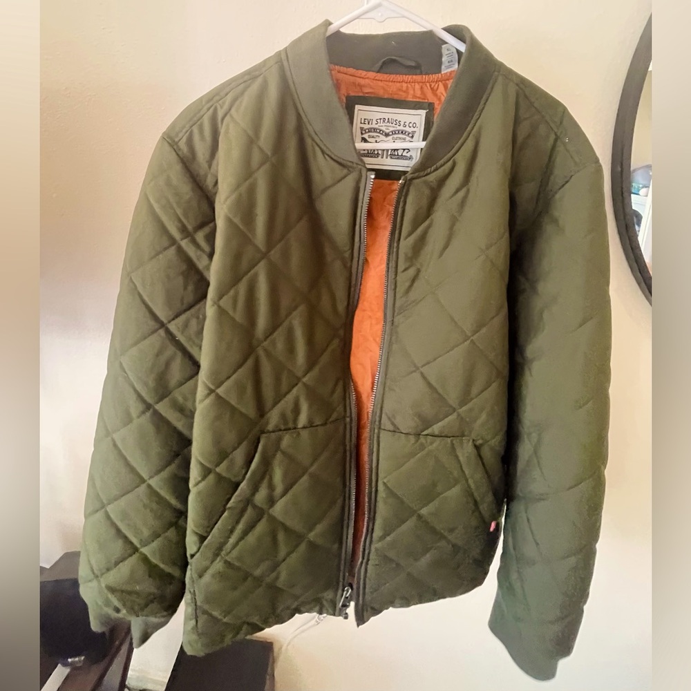 NEW Levi’s Green Diamond Quilted Bomber Jacket Men’s XL